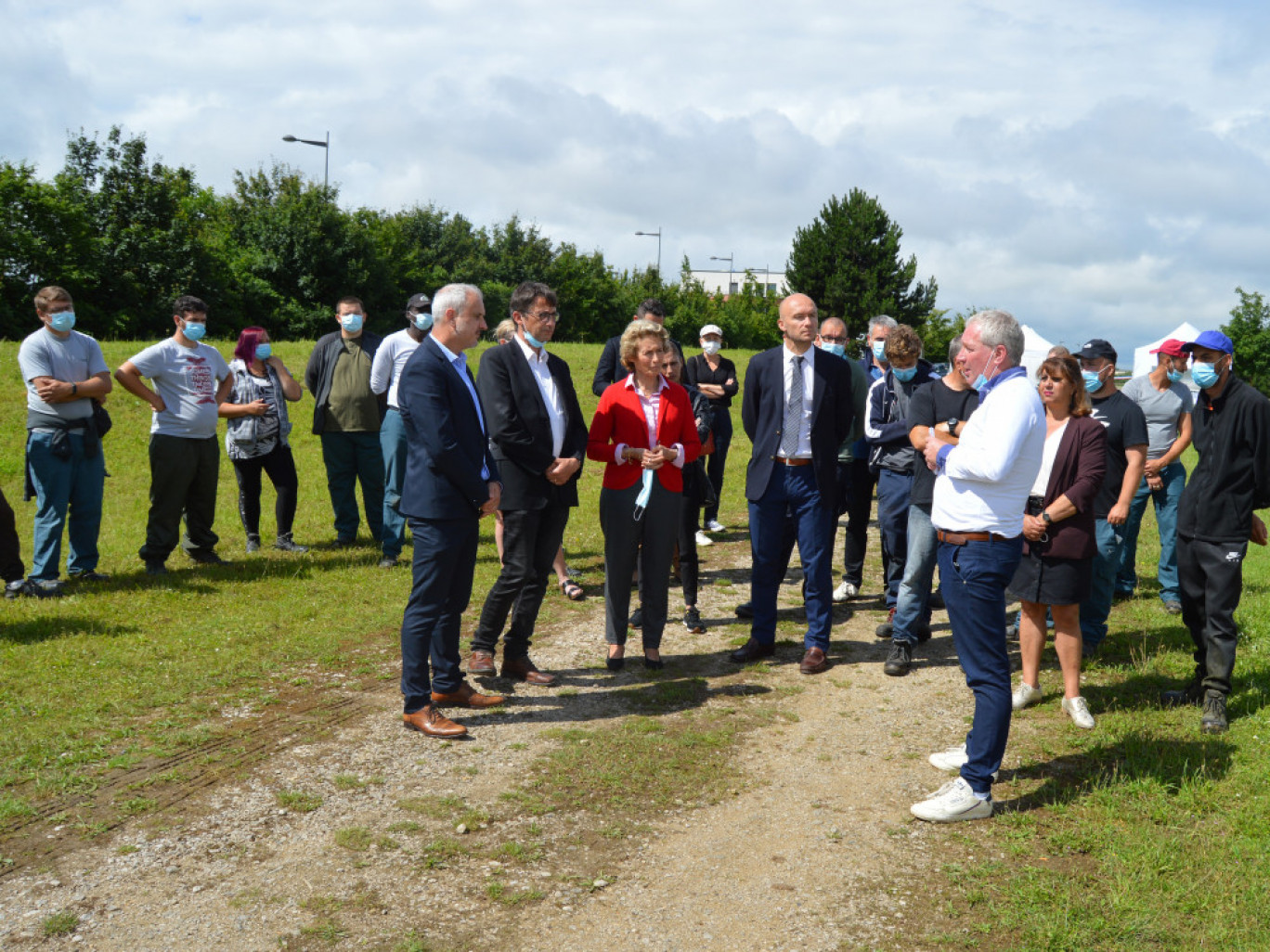 Accueillie par le directeur d’Hortibat Franck Bury et la responsable du site Malika Djabari, la présidente de la CAB Caroline Cayeux s’est réjouie de cette réalisation, « qui s’inscrit directement dans la vocation agricole du territoire. »