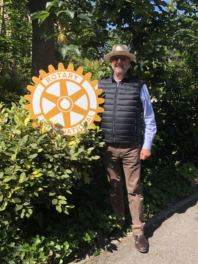 Thierry Méresse est l'actuel président très dynamique du Rotary Club de Compiègne.