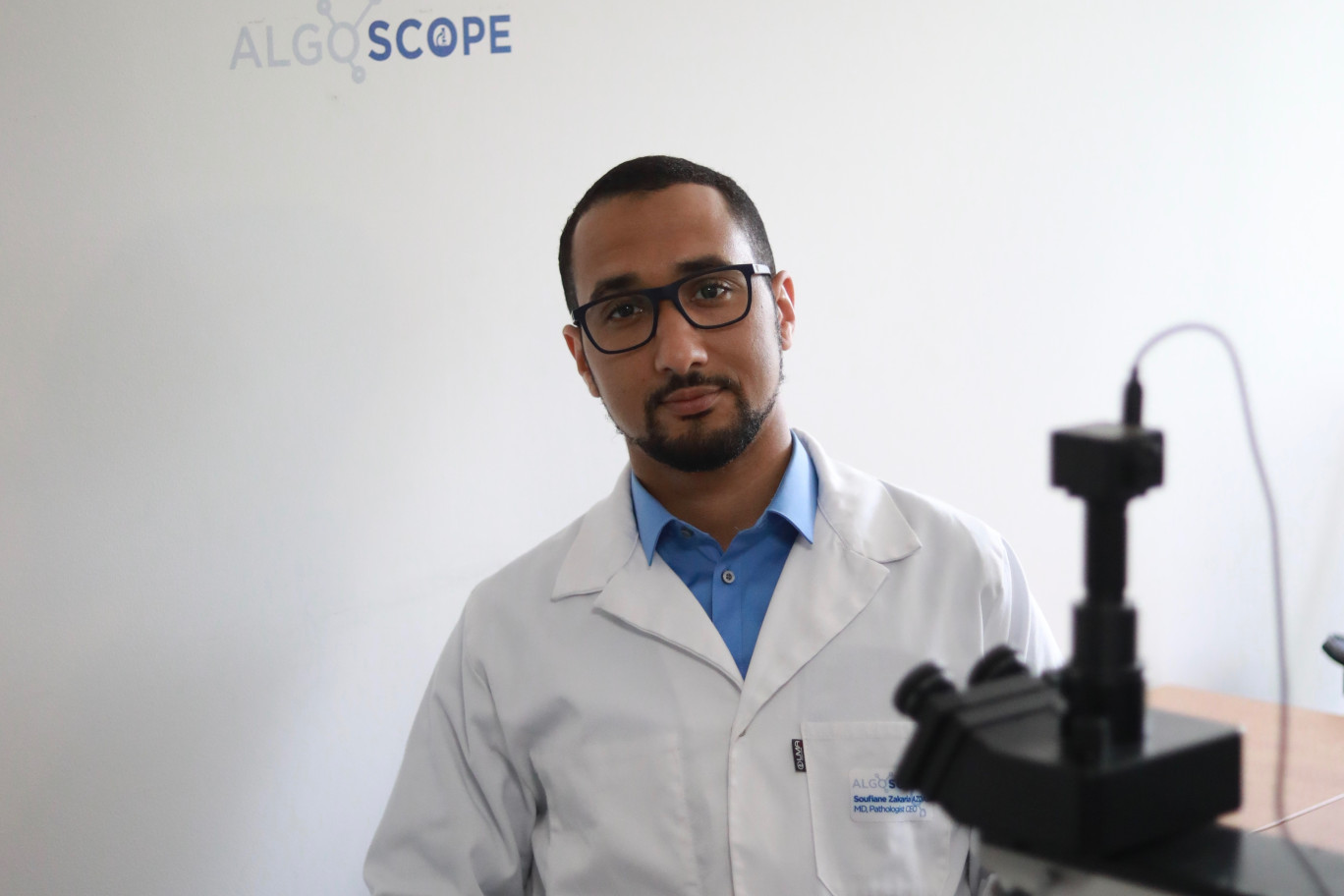 Soufiane Azdad, pathologiste et fondateur de la start-up Algoscope. (© Algoscope)