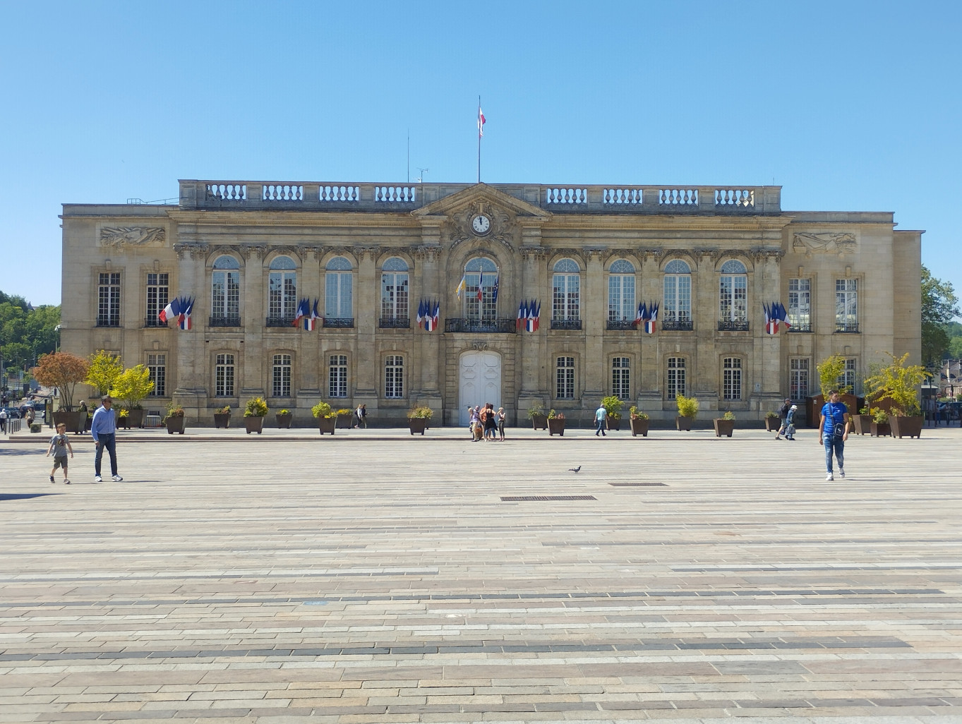 Le 19 juin, le maire de Beauvais a fait un point d’étape sur le mandat débuté en 2020. (@Aletheia Press/B. Delabre)