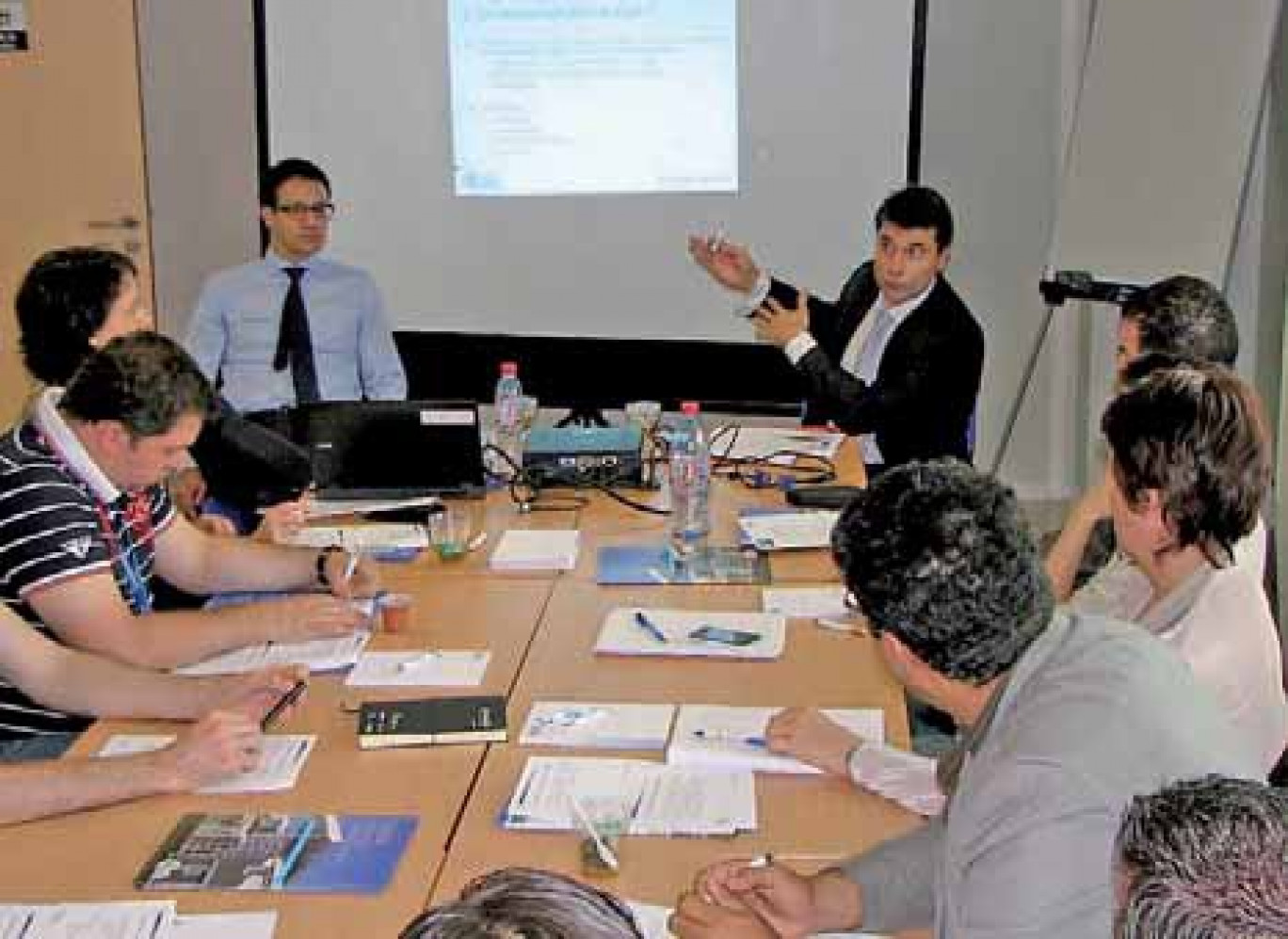 Les deux avocats d’affaires parisiens Emmanuel Cohen et Simon Azan ont animé une conférence riche d’enseignements sur la stratégie de levée de fonds.