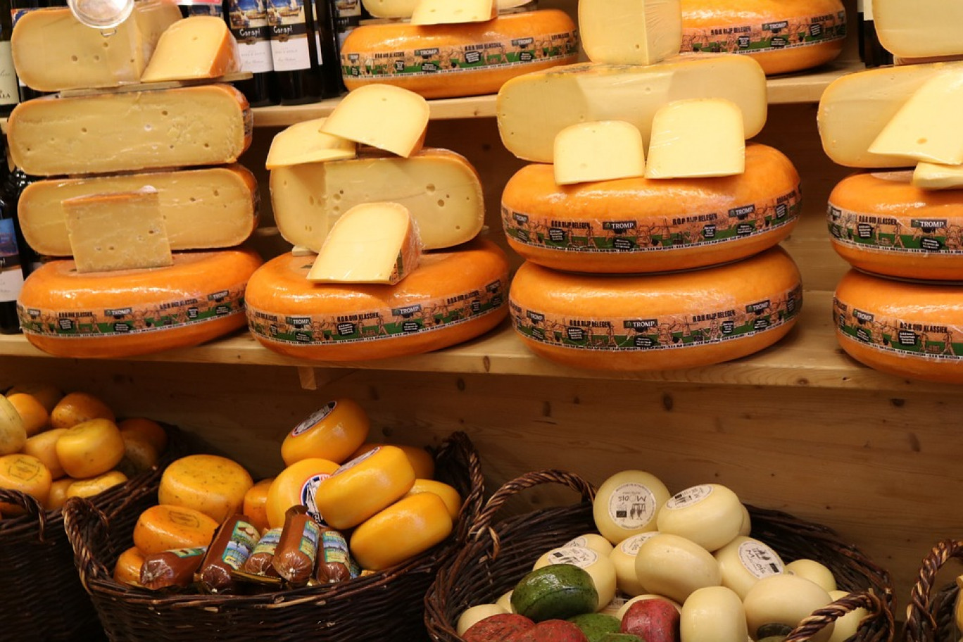 Située dans la rue du Louvet, c’est la seule crémerie-fromagerie du centre-ville de Beauvais.